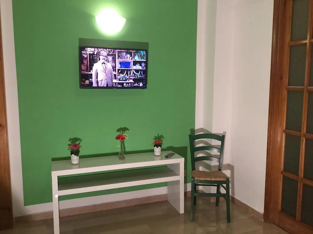 Holiday Rentals Taormina Italy
