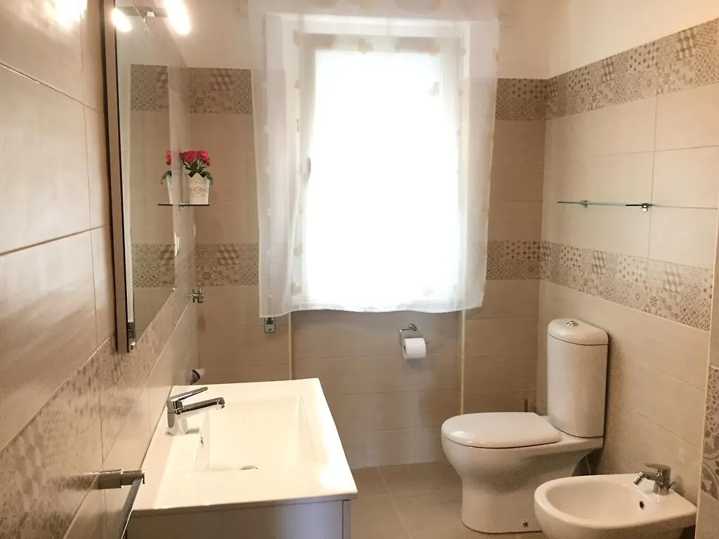 Holiday Rentals Taormina Italy